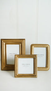 Antique Gold Photo Frame 19 x 14 x 2cm